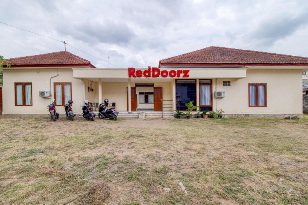 Reddoorz Near Universitas Gajah Mada Kejayan Εξωτερικό φωτογραφία