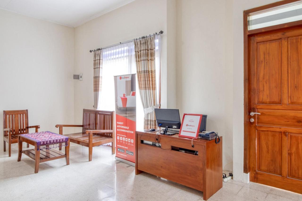 Reddoorz Near Universitas Gajah Mada Kejayan Εξωτερικό φωτογραφία